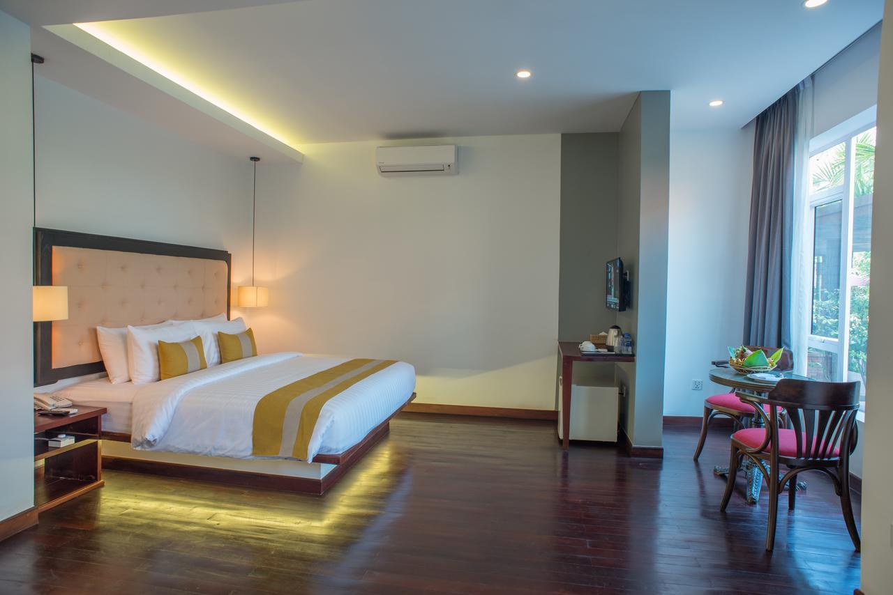 Naga Gate Boutique Hotel