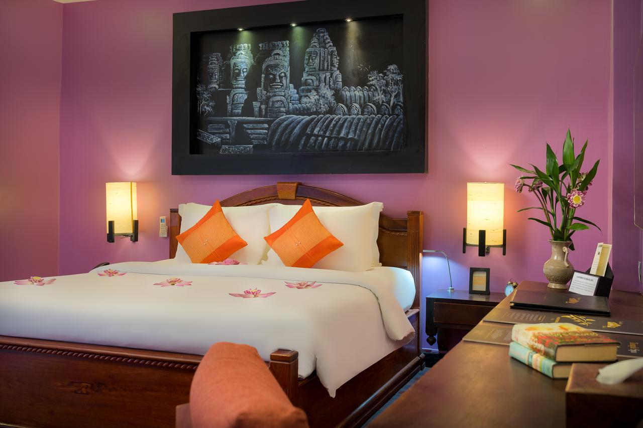 Golden Temple Siem Reap