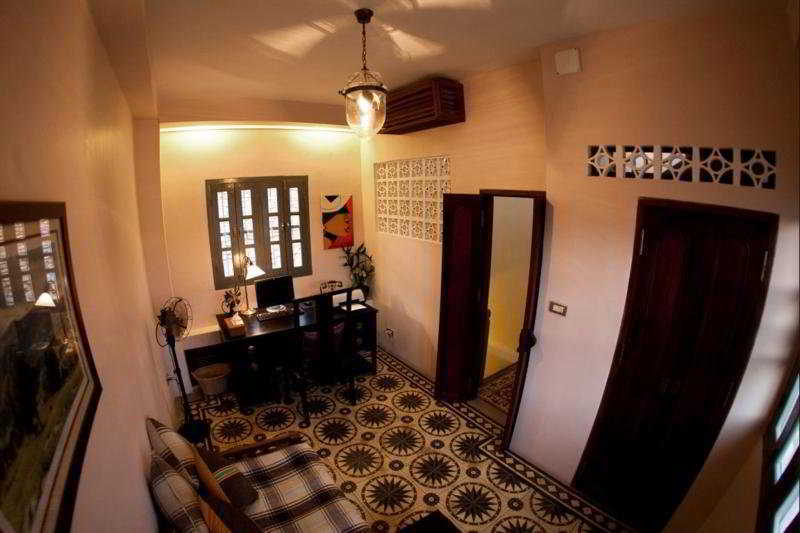 Hotel La Petite Indochine 2*