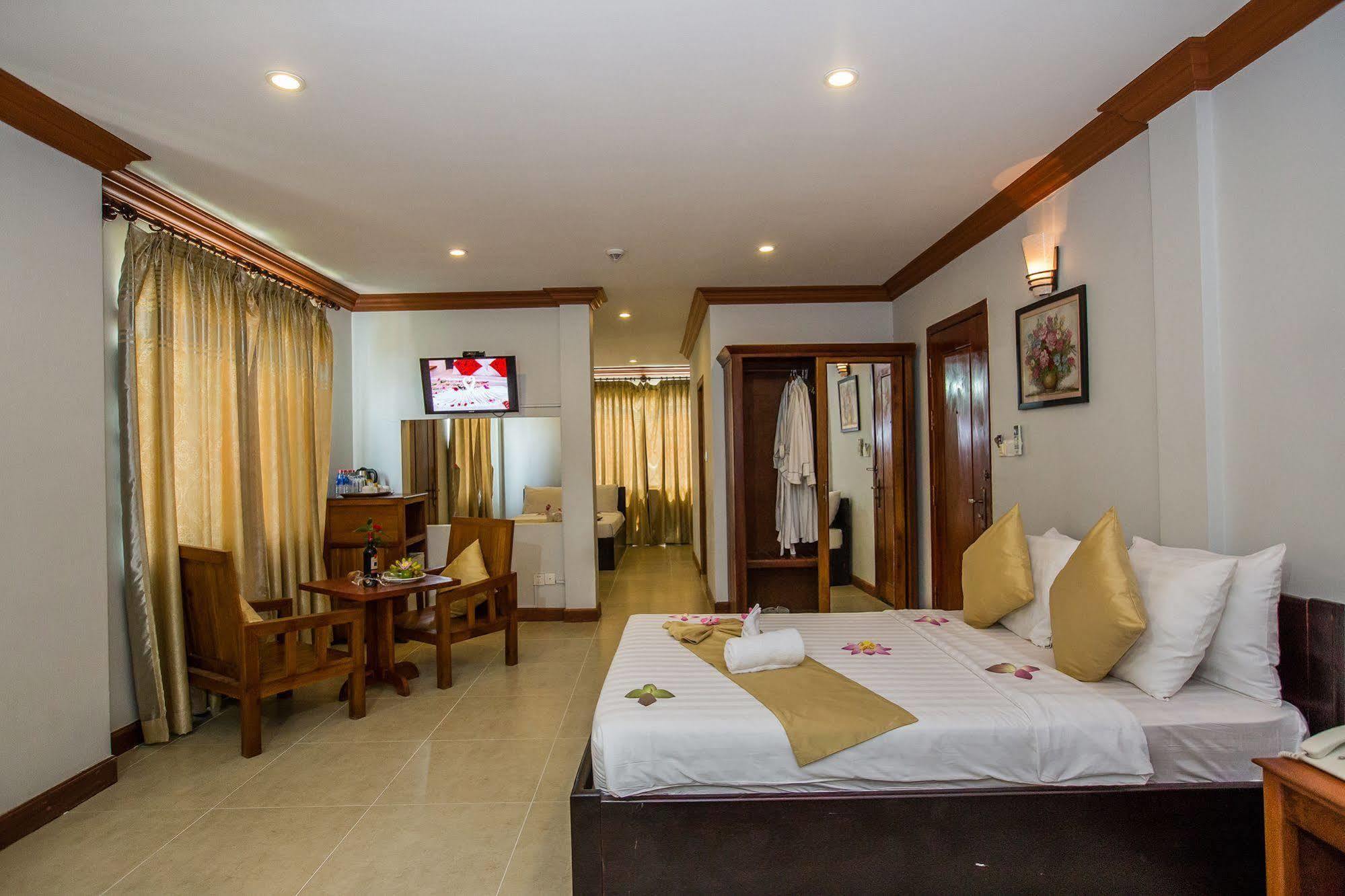 Kingfisher Angkor Hotel 3*