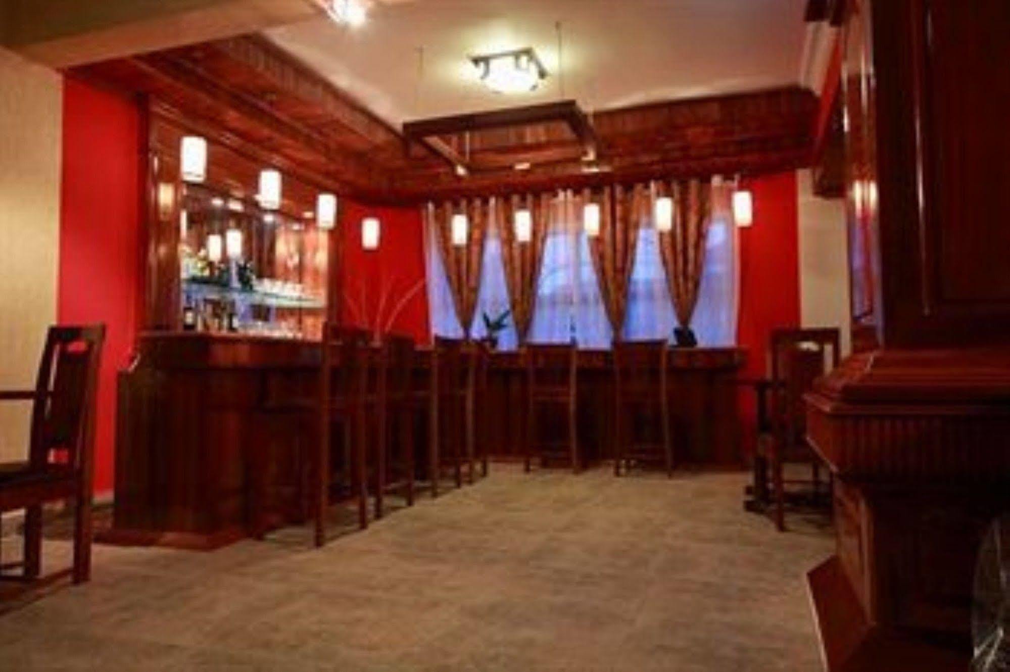 Angkor Pearl 3*