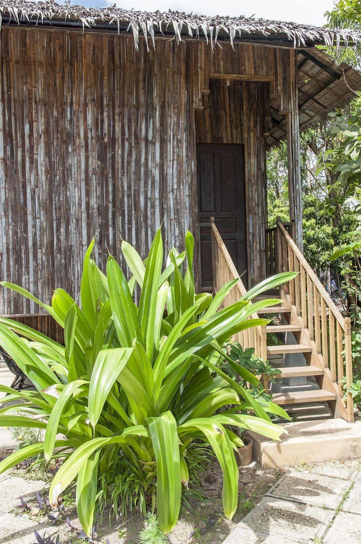 Resort Palm Village & Siem Reap