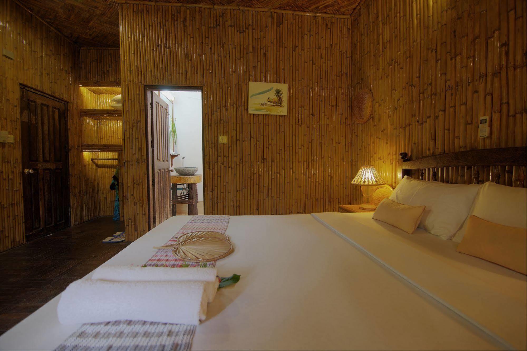 Resort Palm Village & Siem Reap