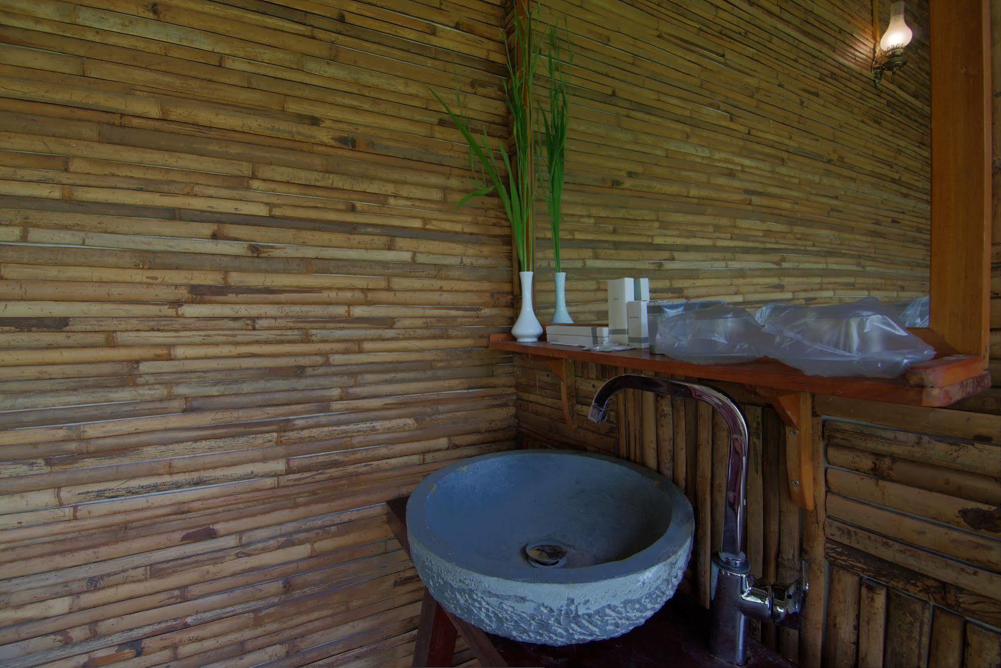 Resort Palm Village & Siem Reap