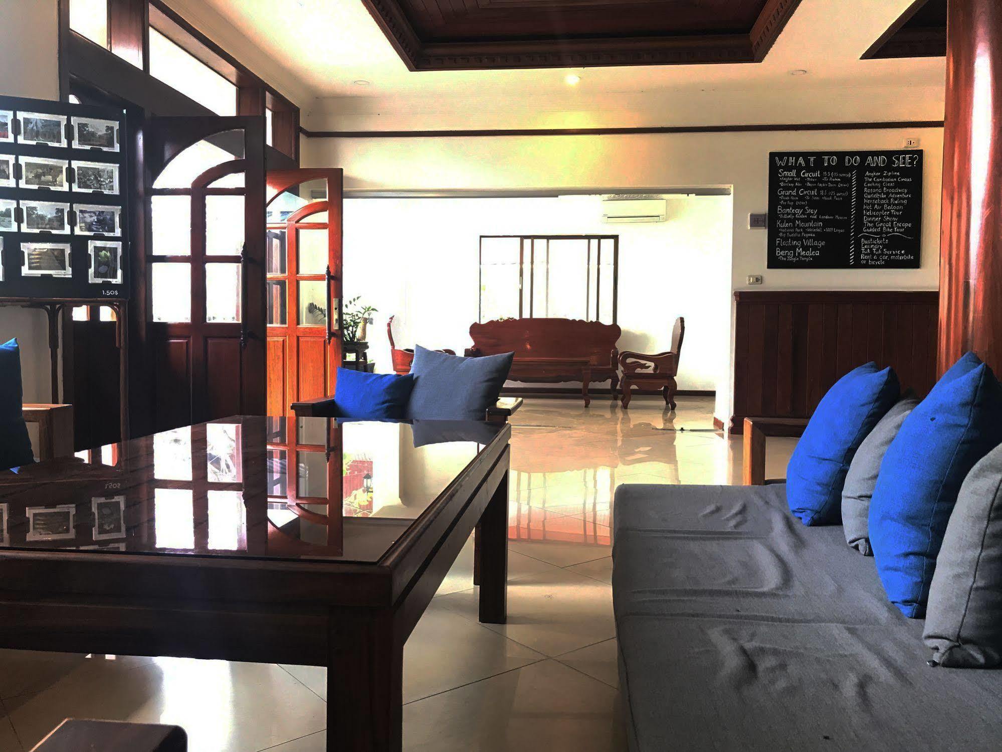 Hotel Champey 3*