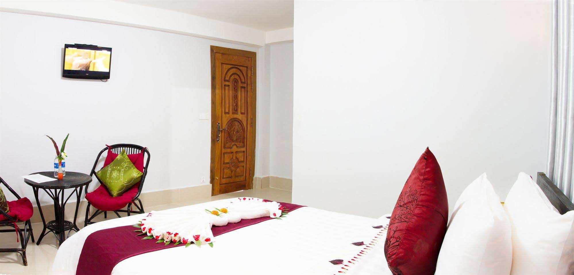 Angkor Empire Boutique