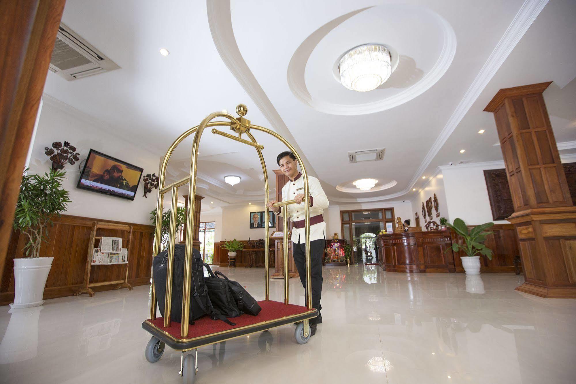 Sokharoth Hotel