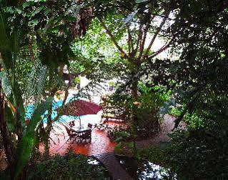 Khách sạn The Rivergarden 3*