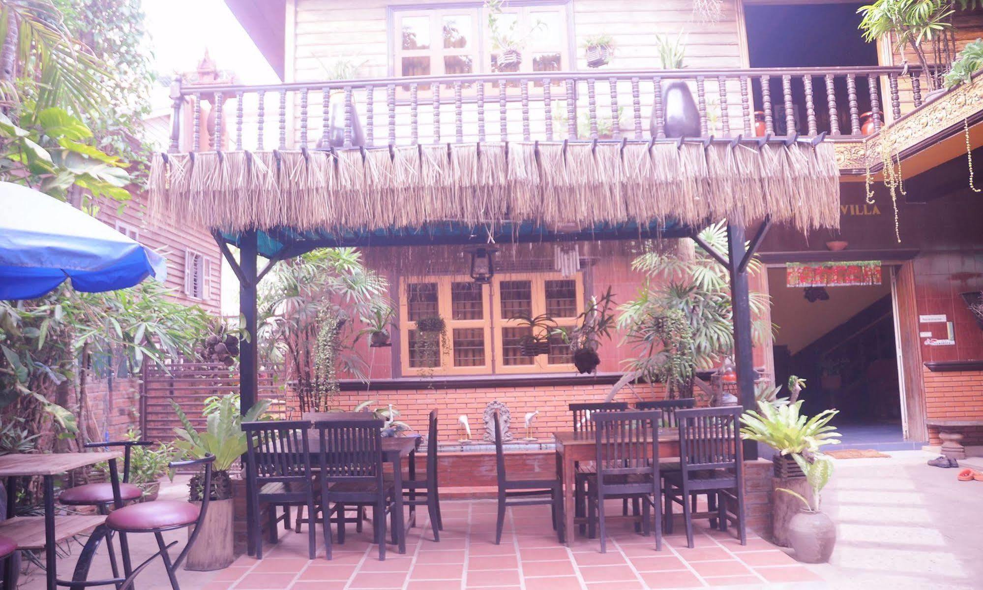 Big Lyna Guest house