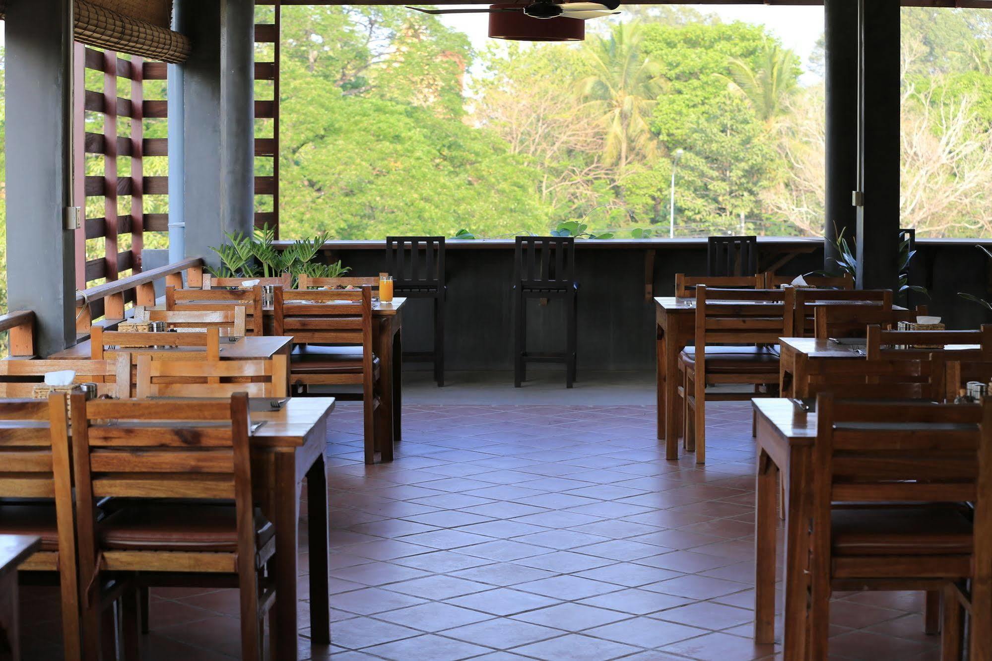 Mudra Angkor Boutique Khách sạn 3*