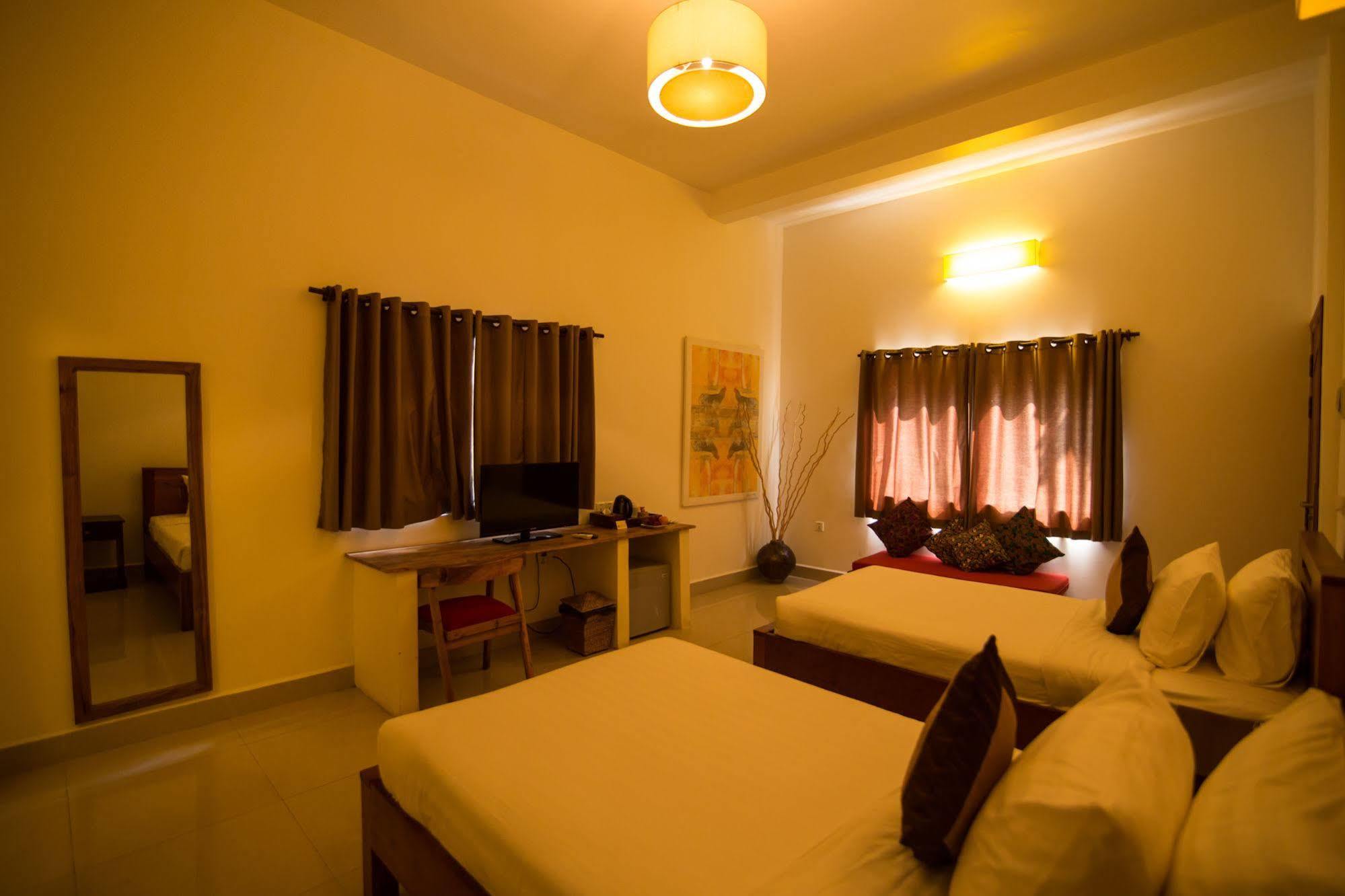 River Bay Hotel