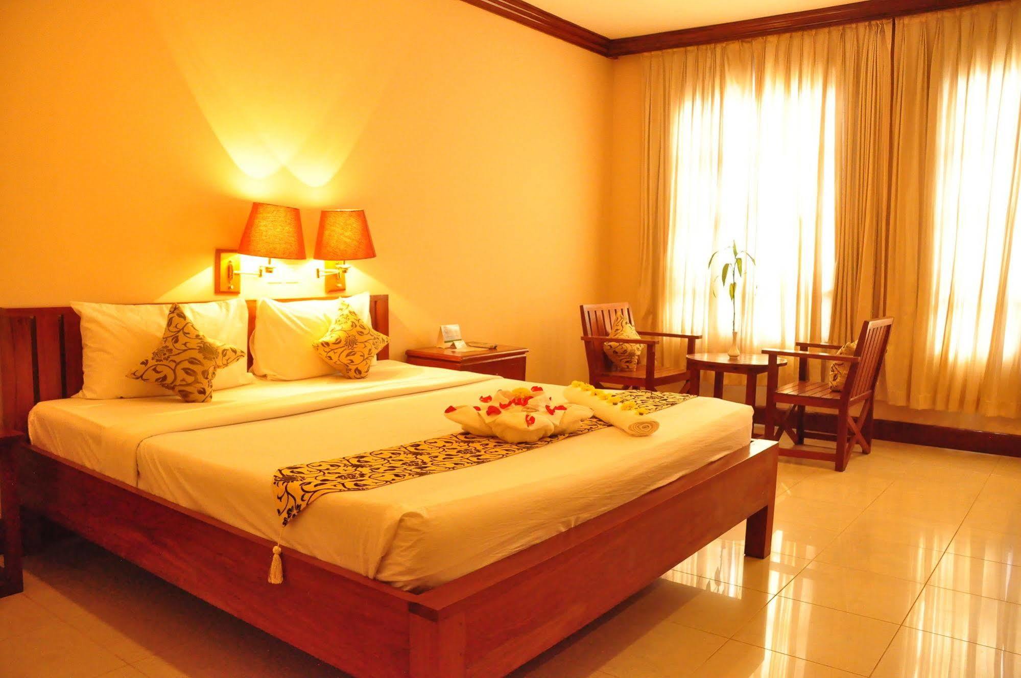 Sun Hotel 3*