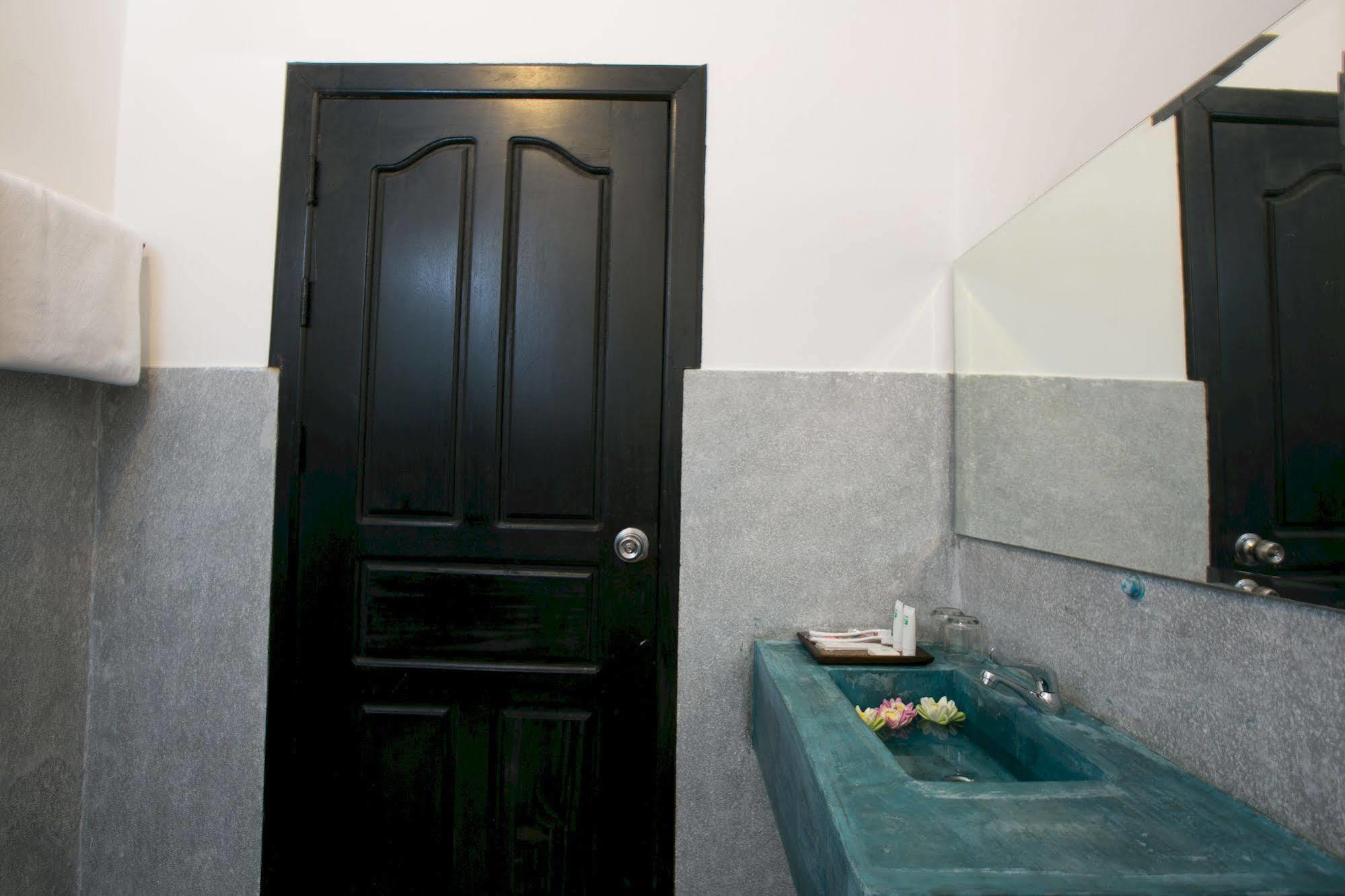 K.k Hotel