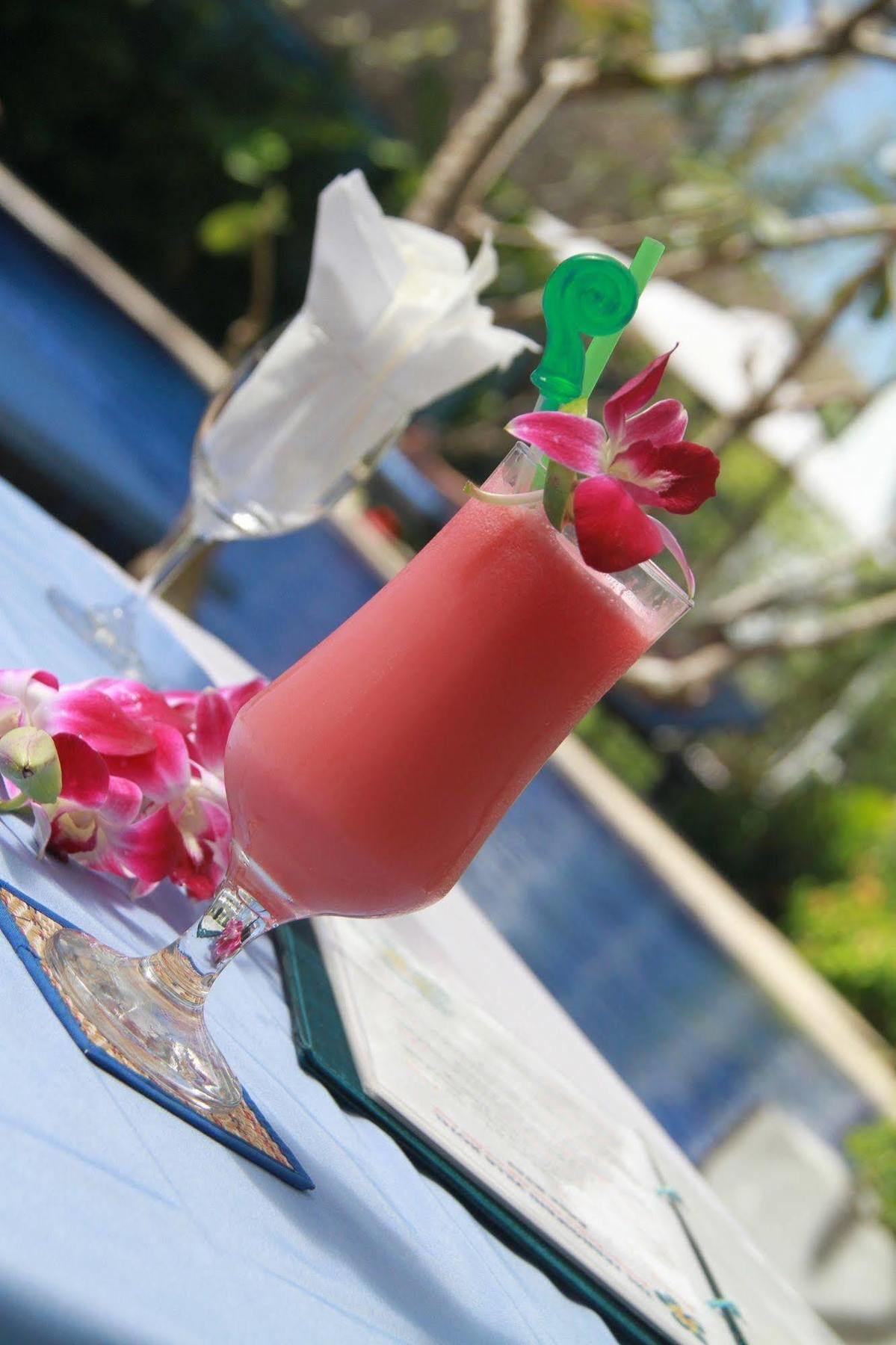 Hotel The Frangipani Ii 4*