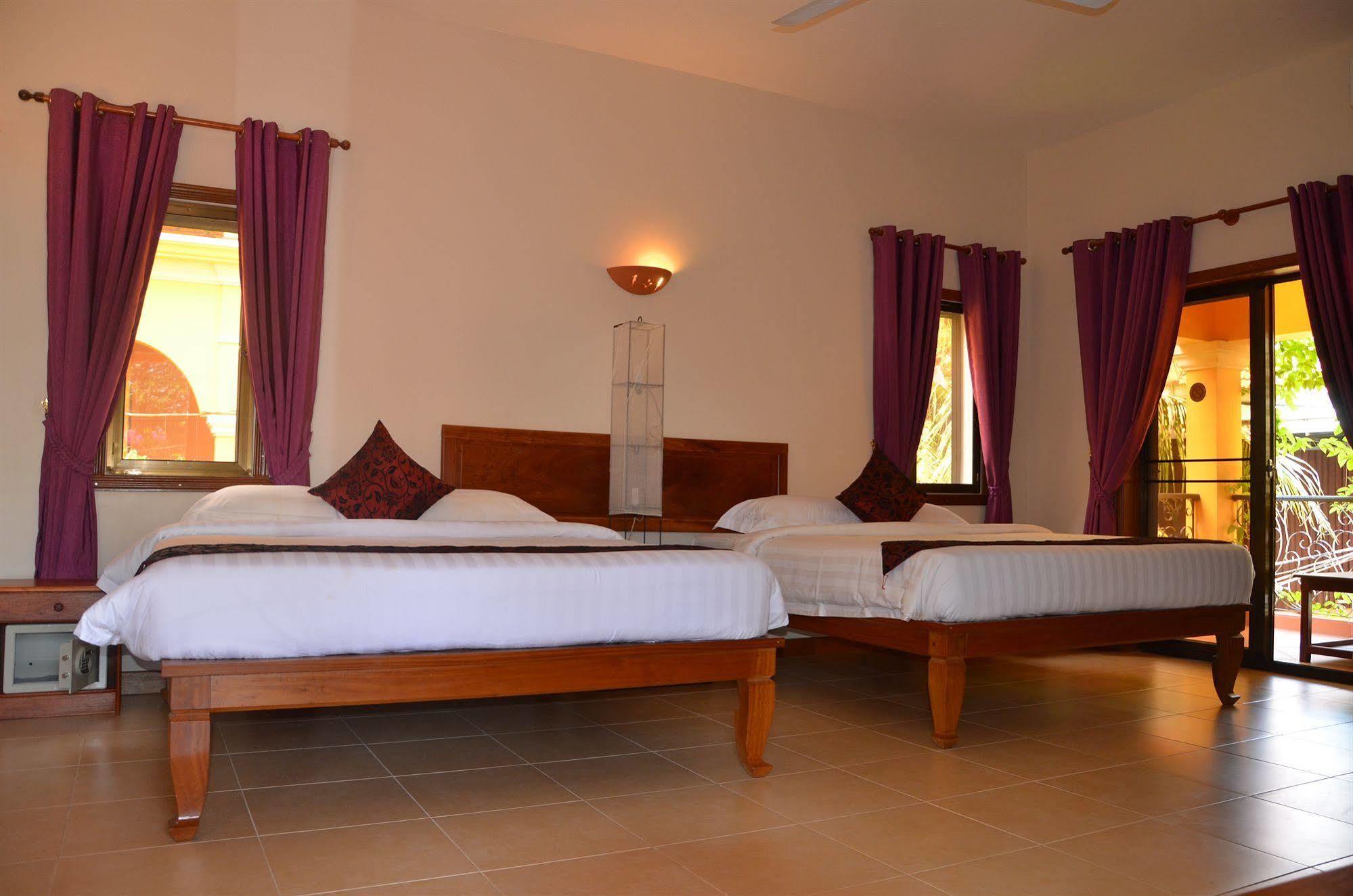 Hotel Robam 3*