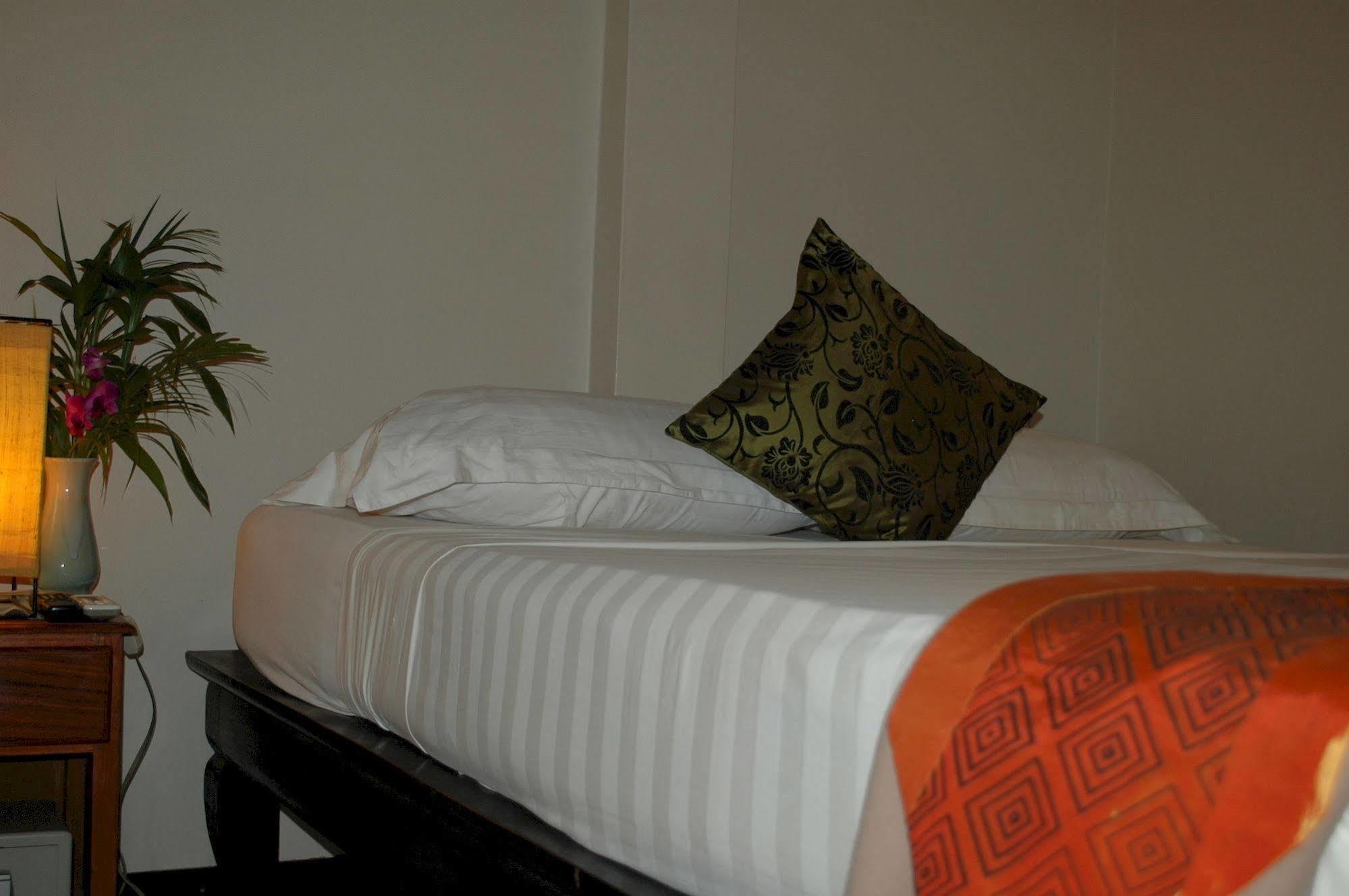 Hotel Robam 3*