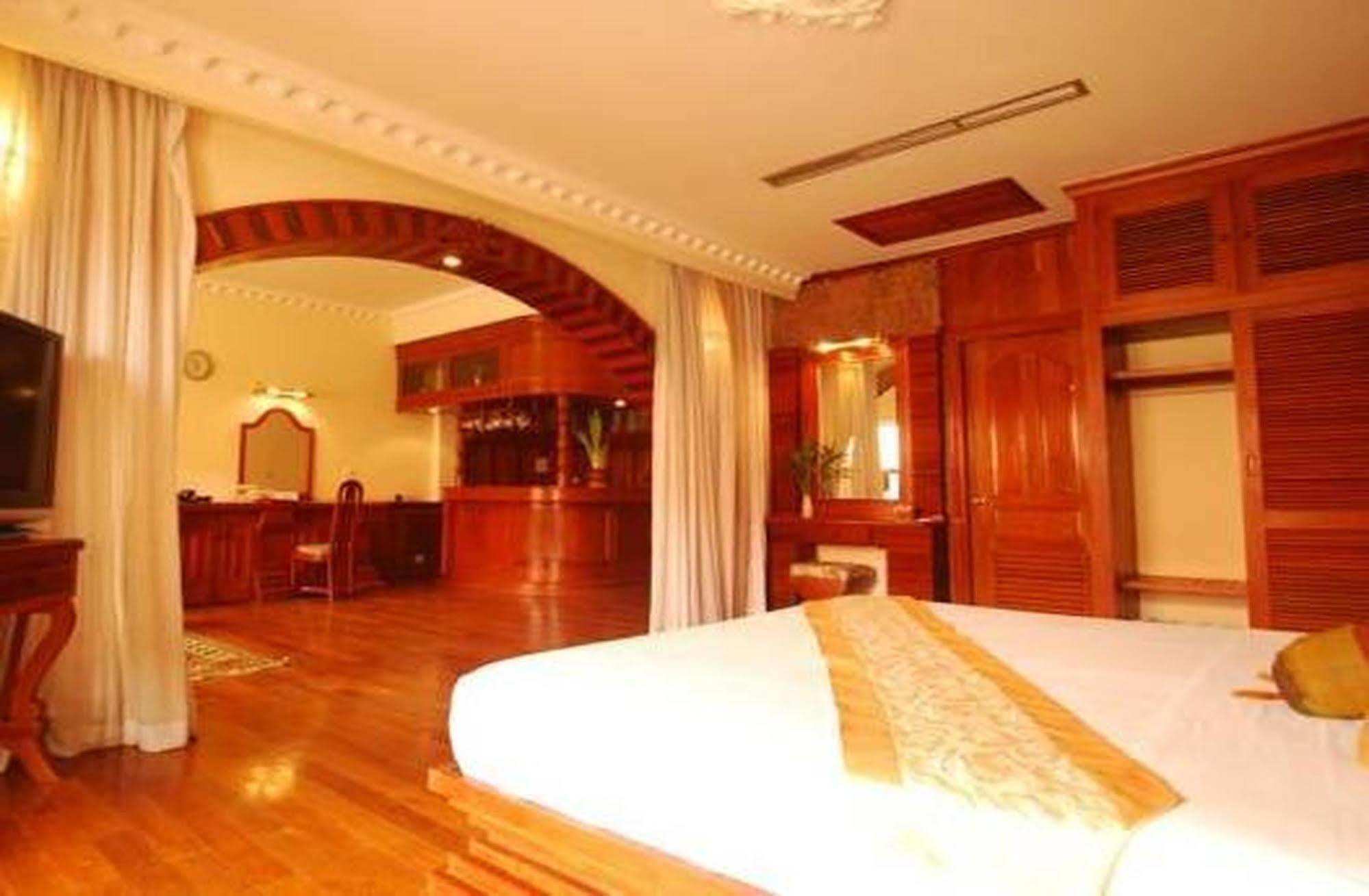 Hotel Goldiana Angkor 4*