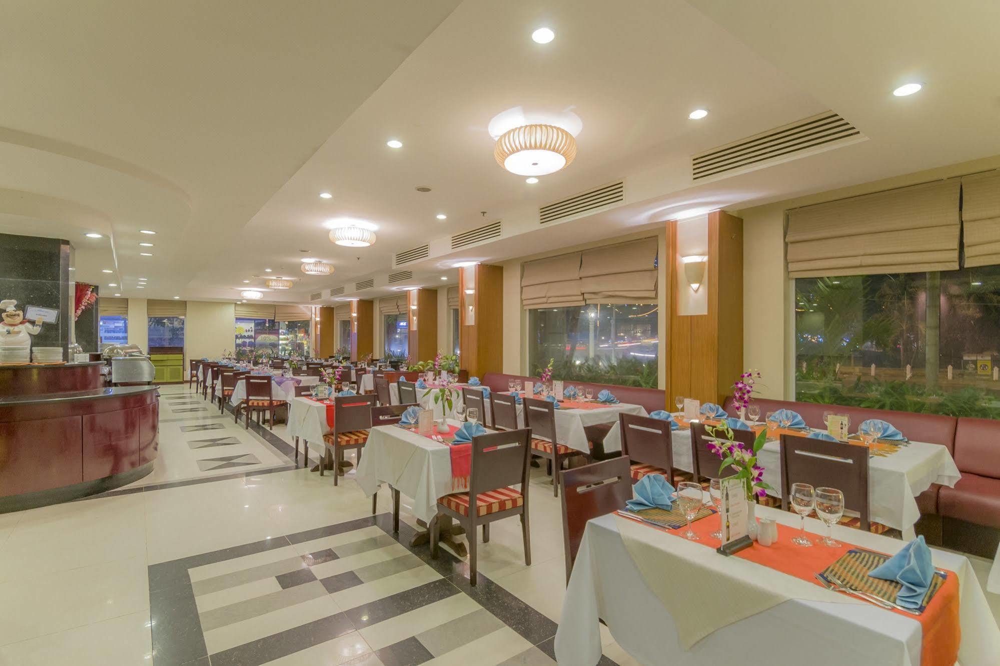 Angkor Riviera 4*