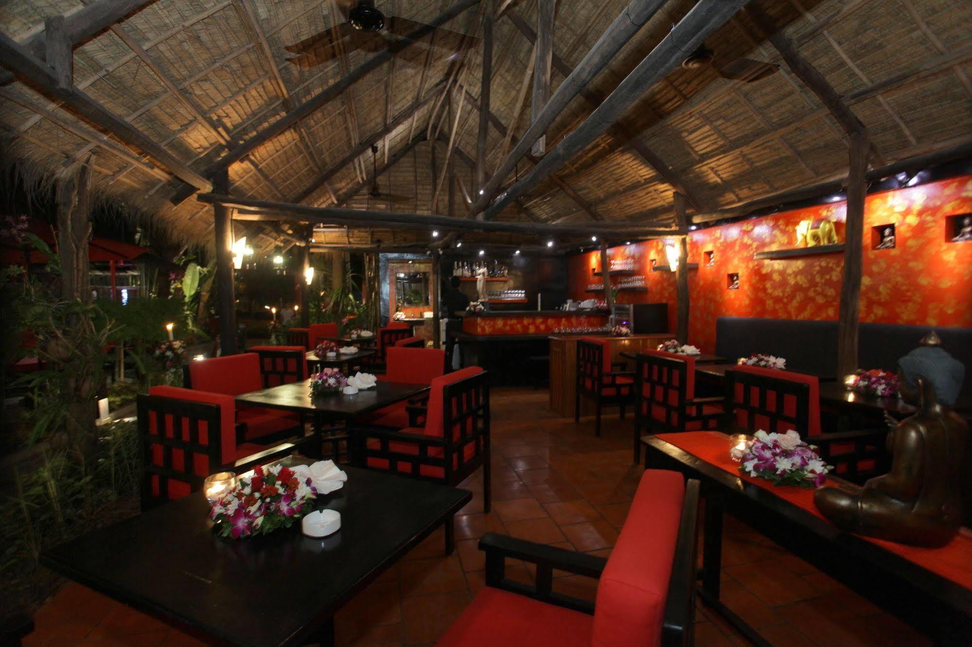 La Loti Hotel 4*