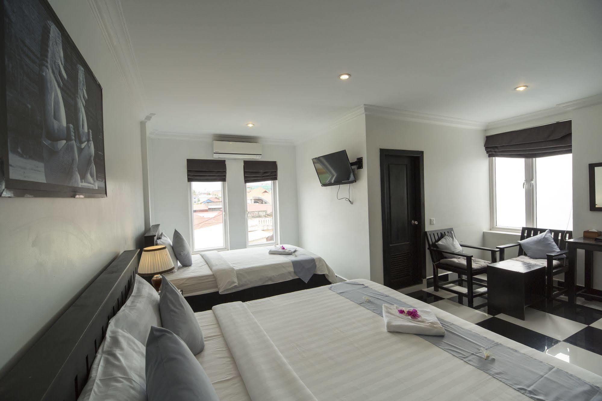 Rithy Rine Angkor Hotel 3*
