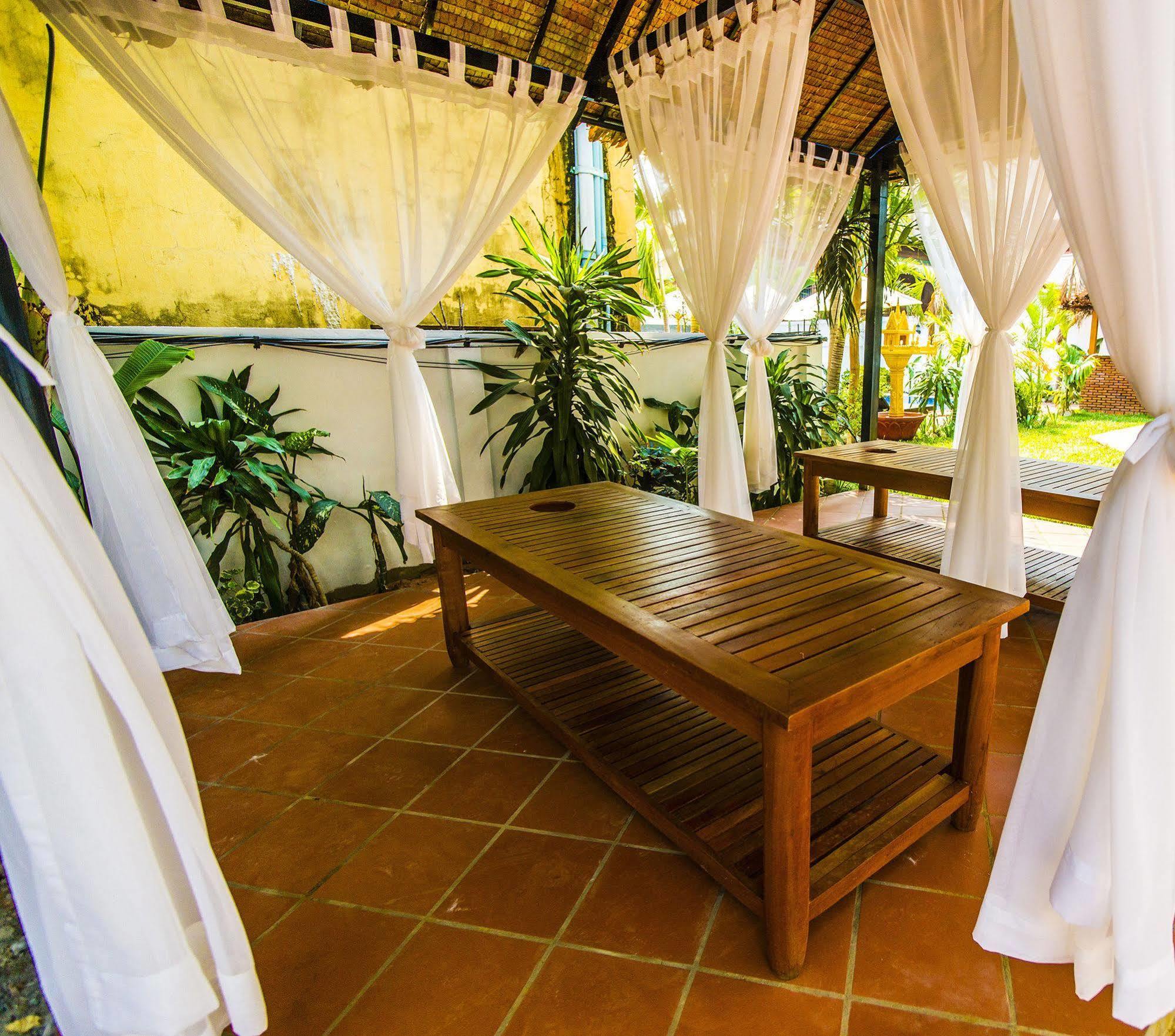 Hotel Blue Palace Hotel Siem Reap 4*