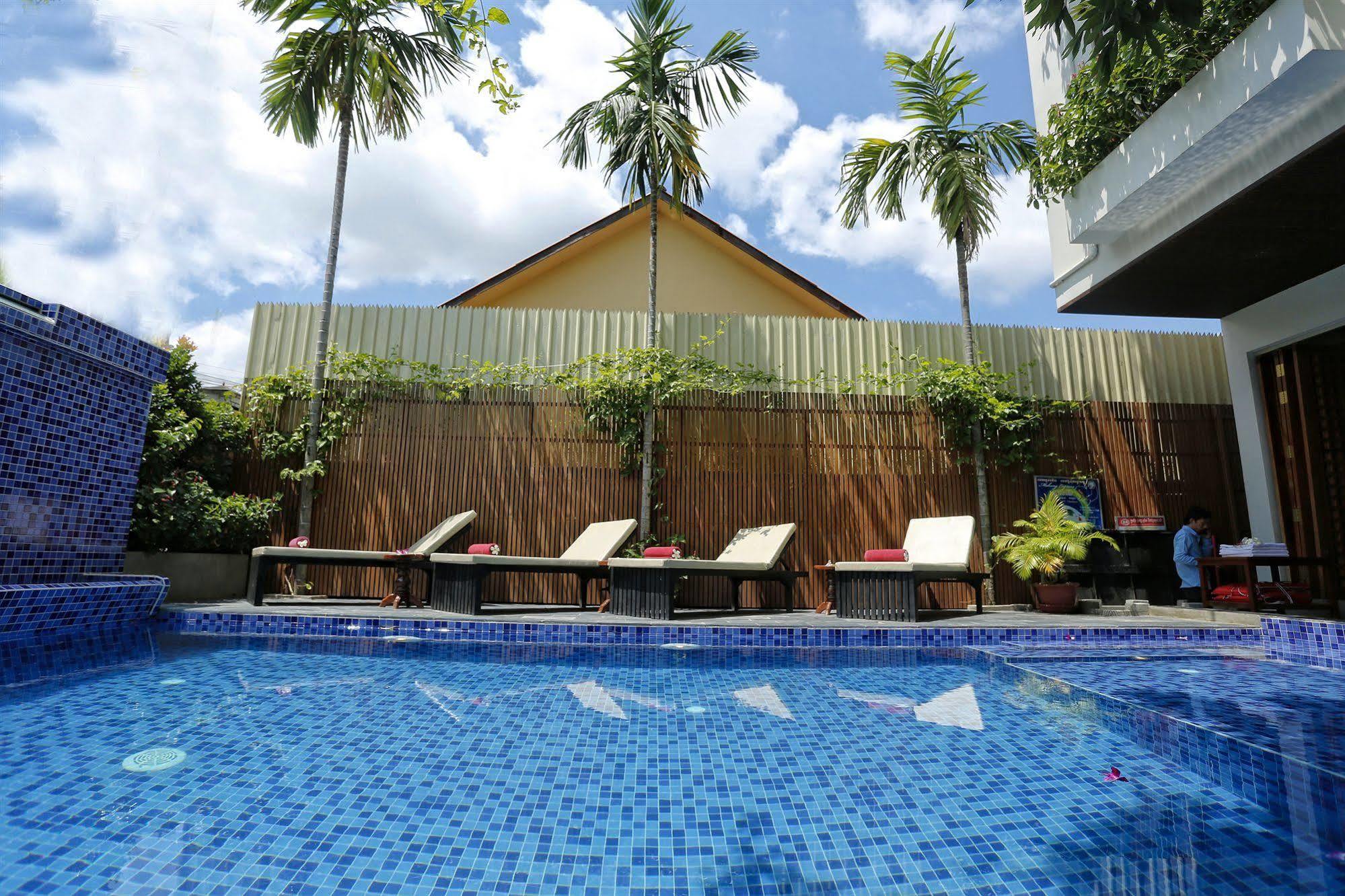 Glory Angkor Siemreap Khách sạn 4*