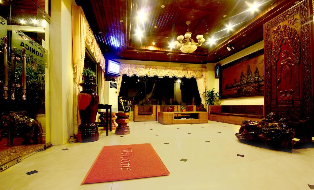 Monica Angkor 3*
