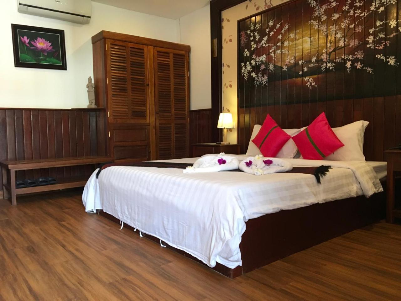 Baystone Hotel
