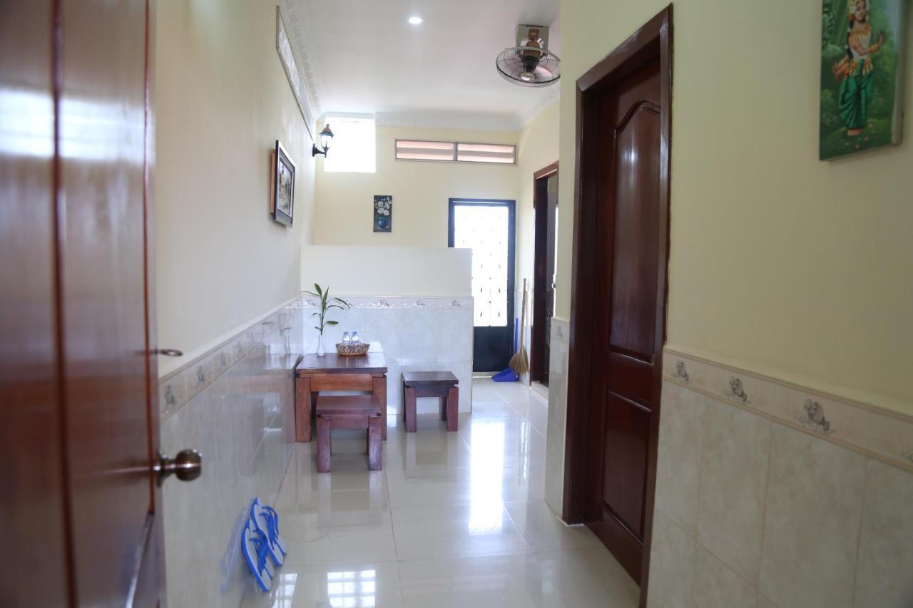 Panhanita And Apartment