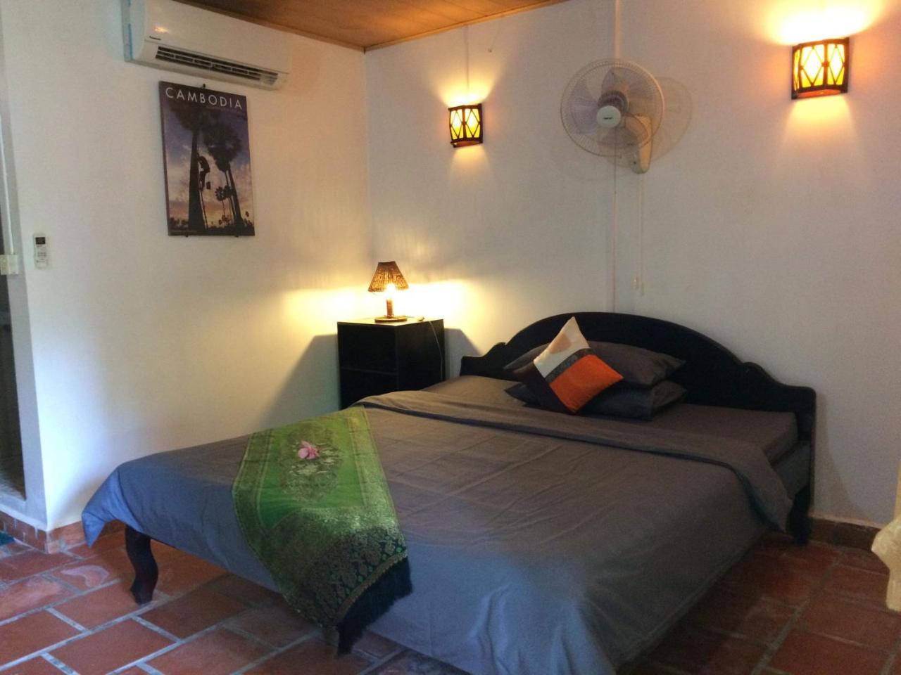 For 2* Siem Reap