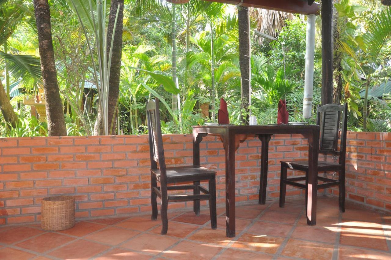 Guest house For