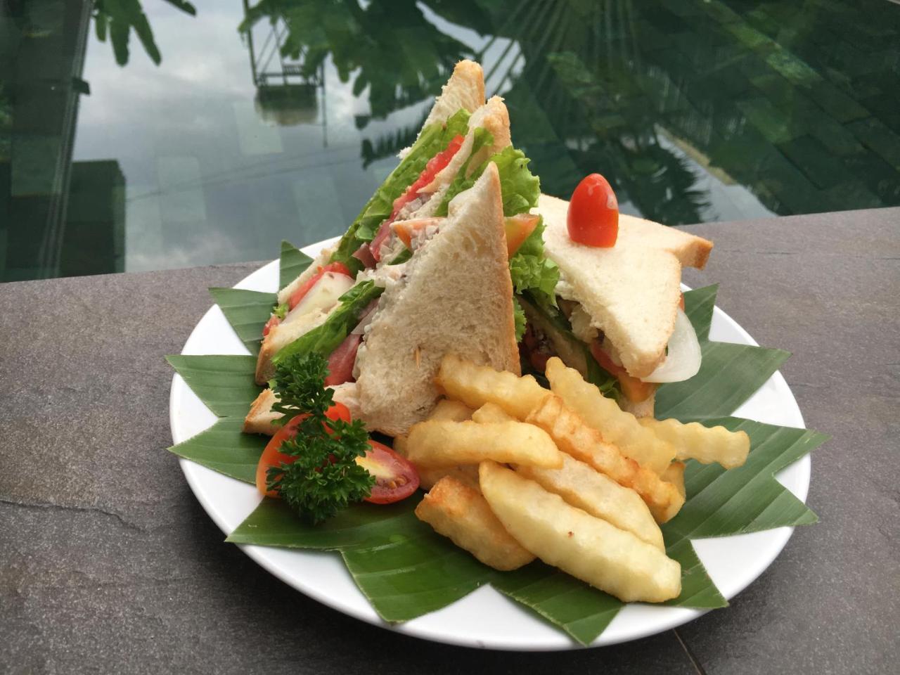Angkor Pal Boutique 3*