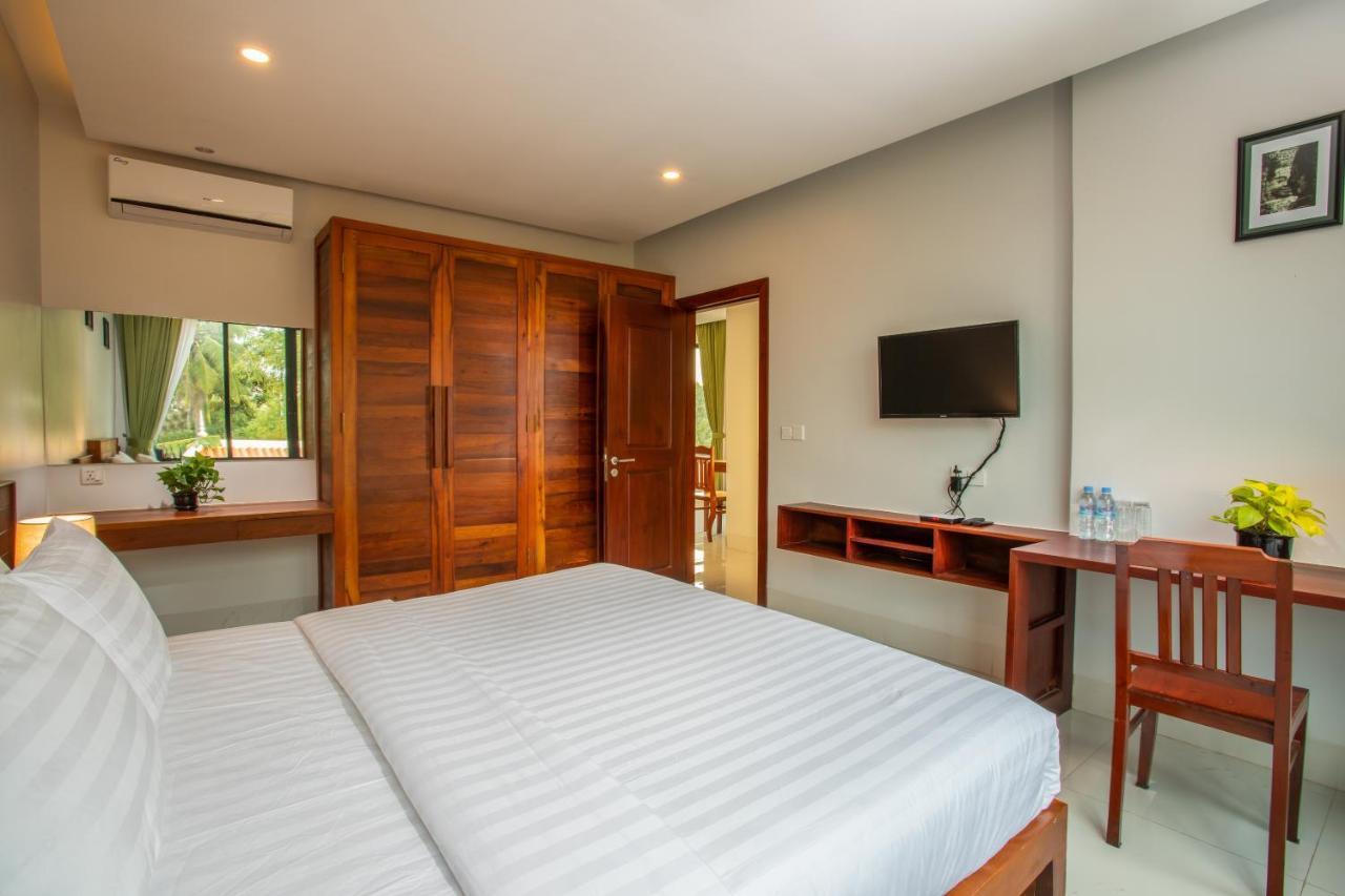 Hotel Saravuth &