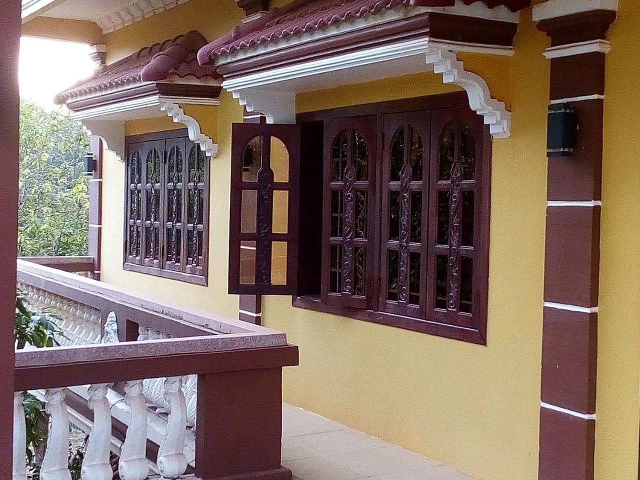 Mango Hotel 3*