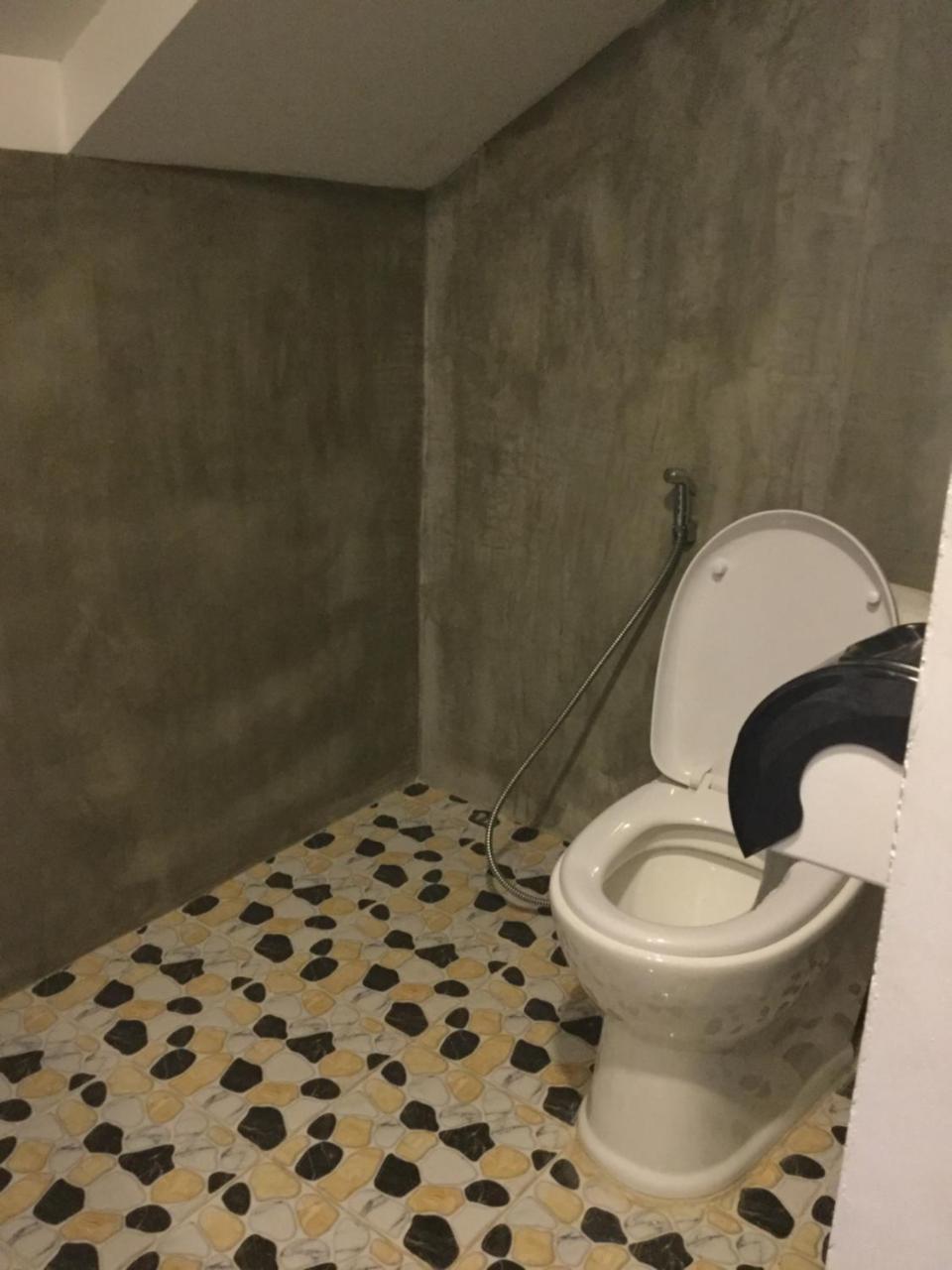 Kiyomi Hostel
