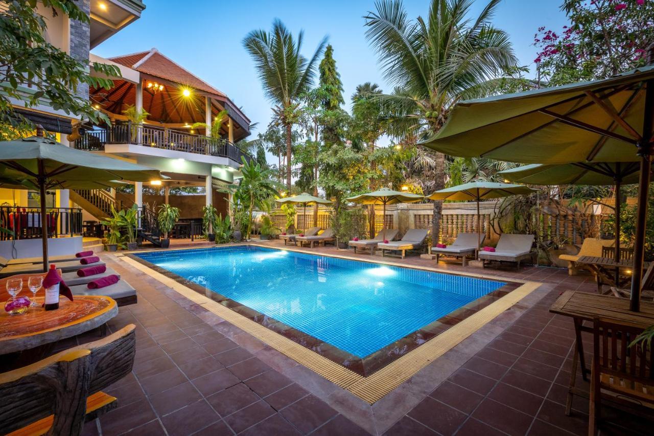 Hotel Reveal Angkor Siem Reap