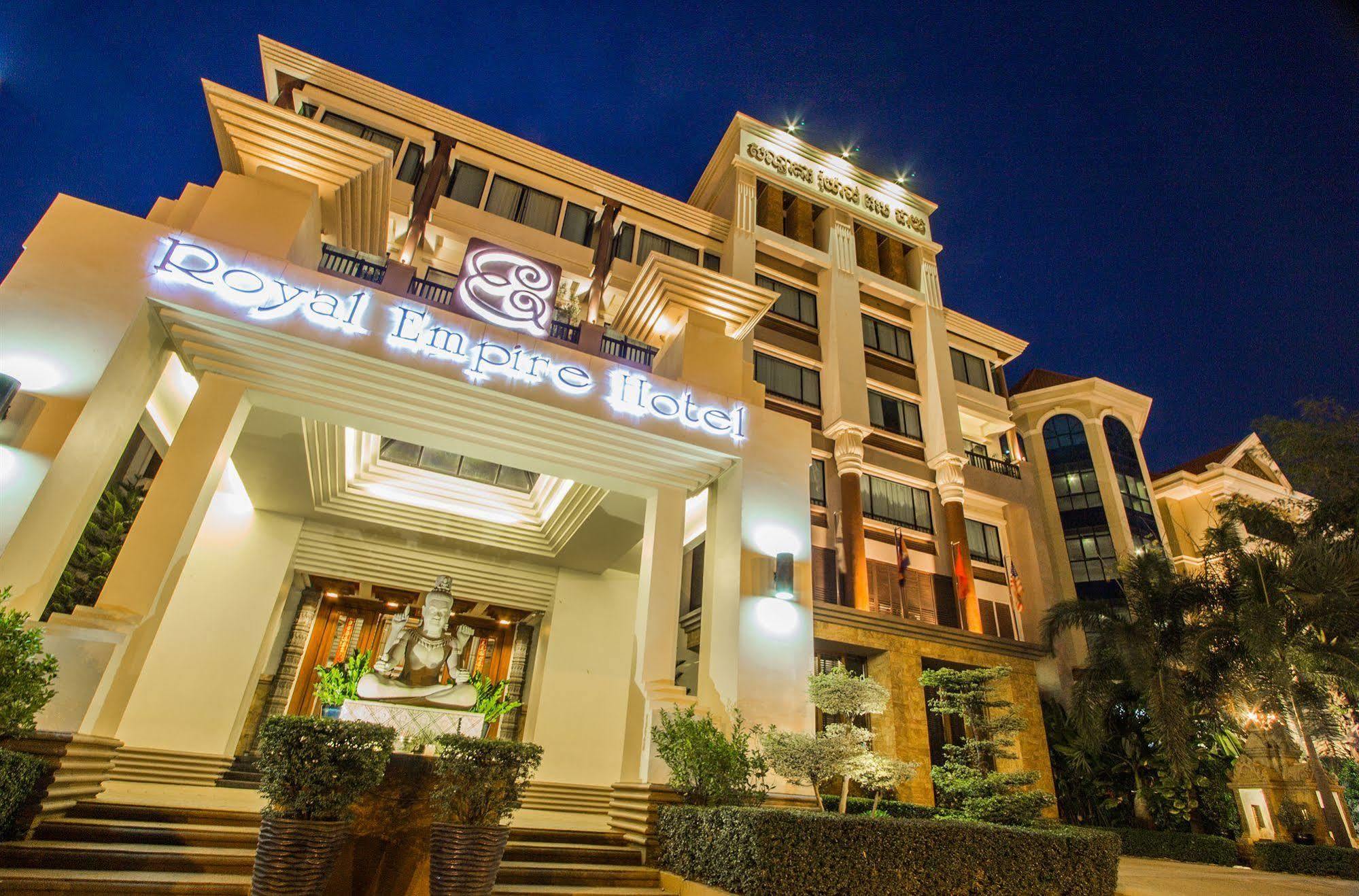 Royal Empire Premium Hotel