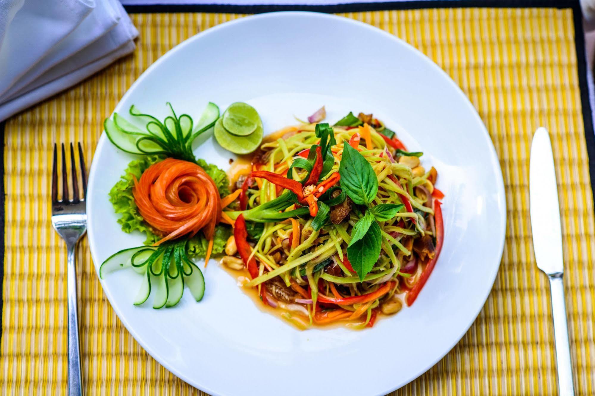 Charming Angkor & 4*