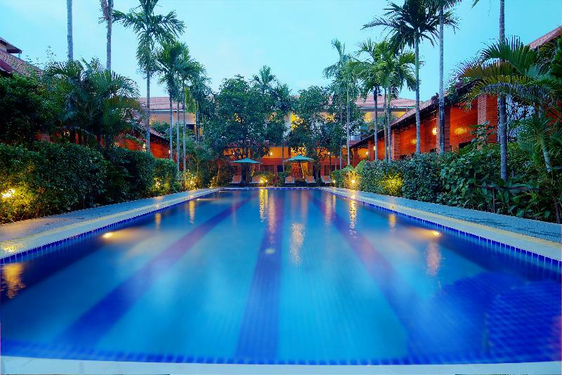 Boutique Angkor Hotel 3*