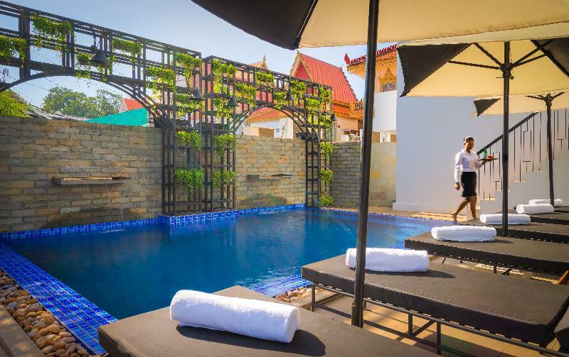 Blanc Smith Hotel 4*
