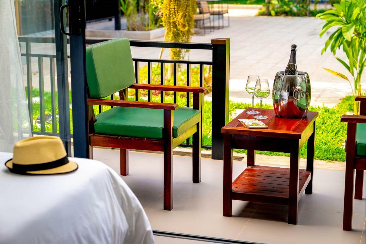 D' Popular Khách sạn 4*