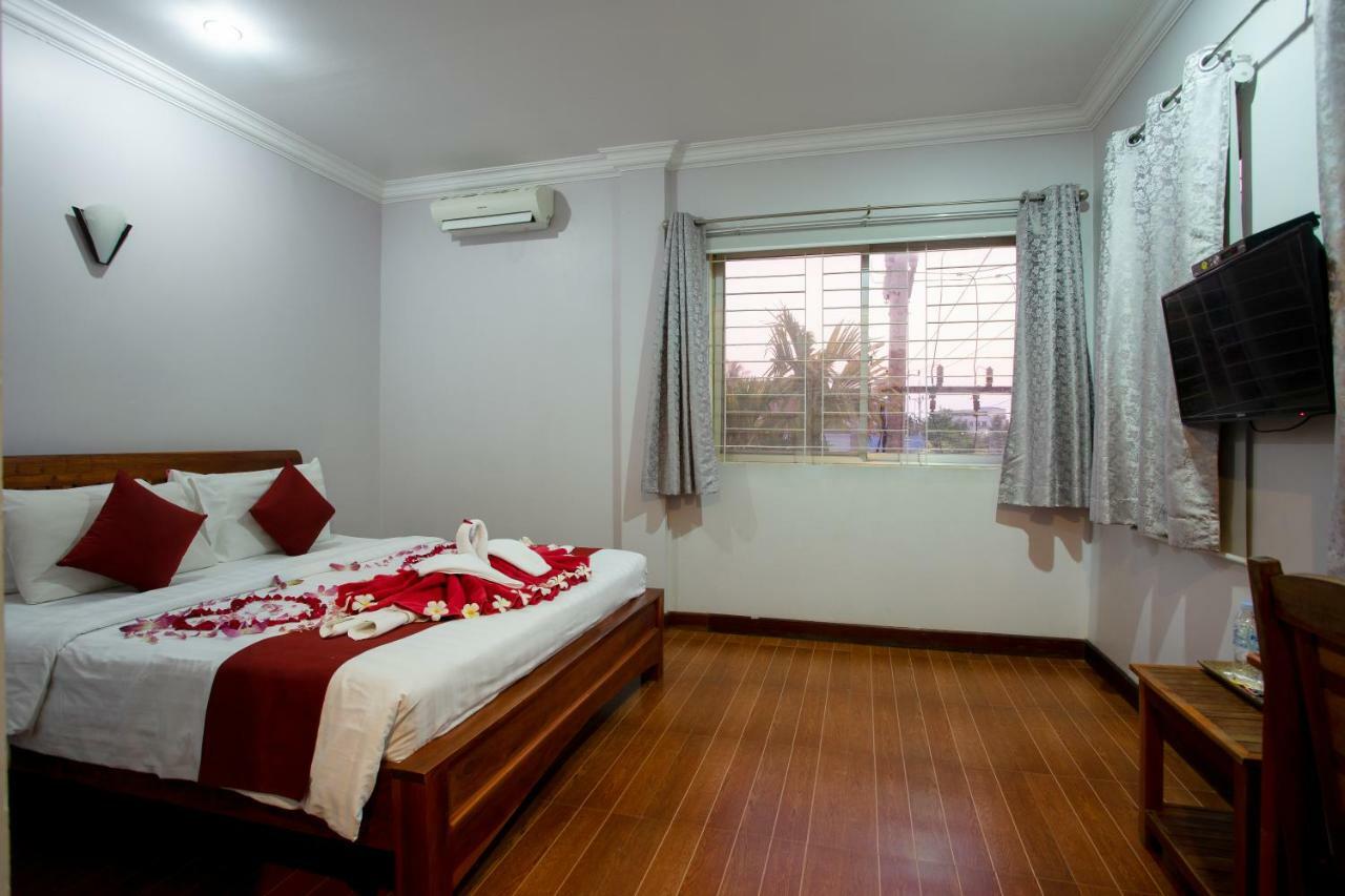 Bliss Hotel