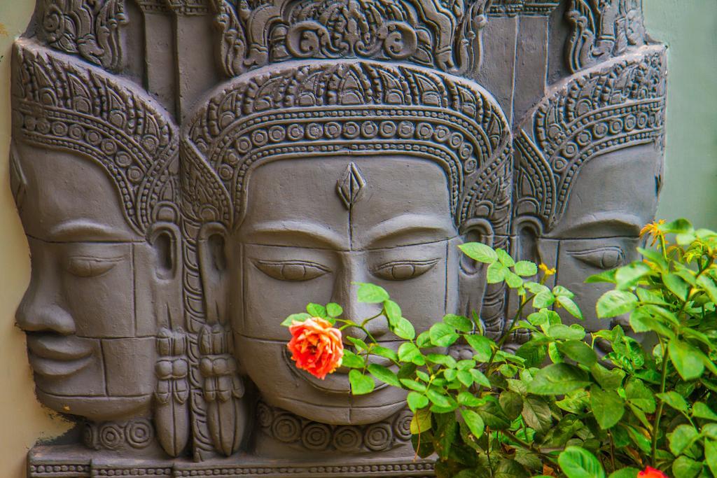 The Twin Bayon Boutique Hotel