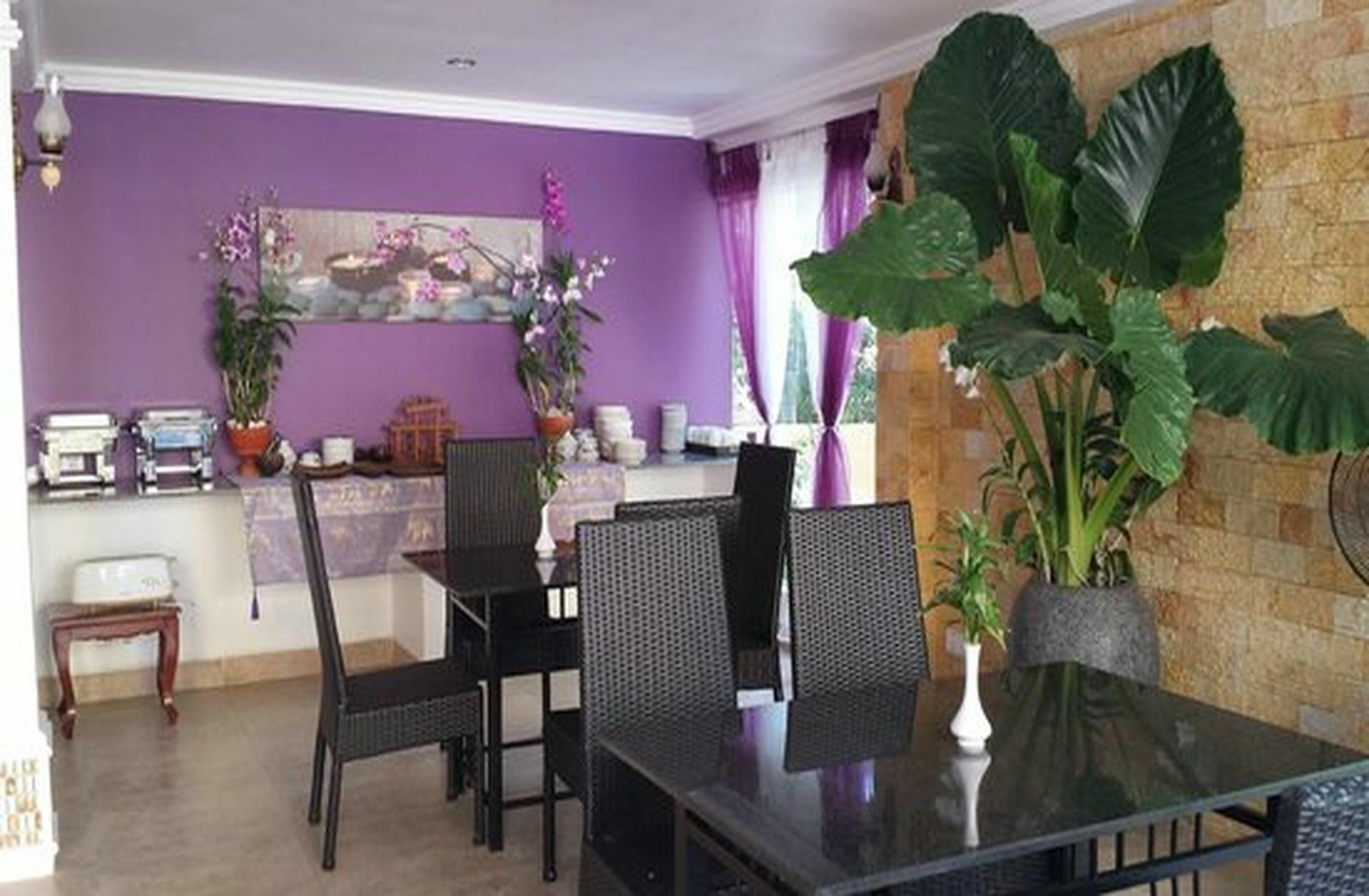 Khách sạn Paris Angkor Hotel 3*