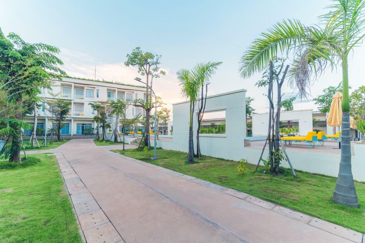 Molito Blanc Postel 4* Siem Reap