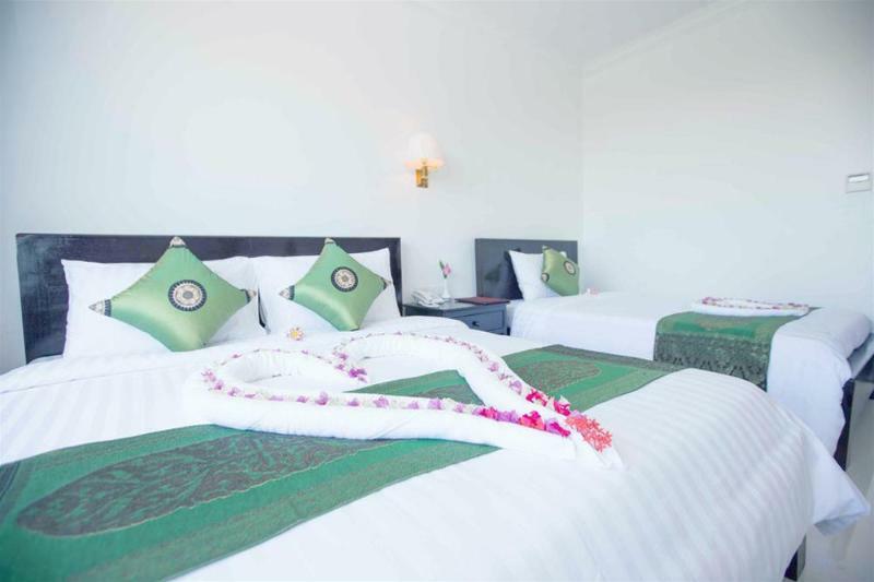 Sokharoth Hotel 4*