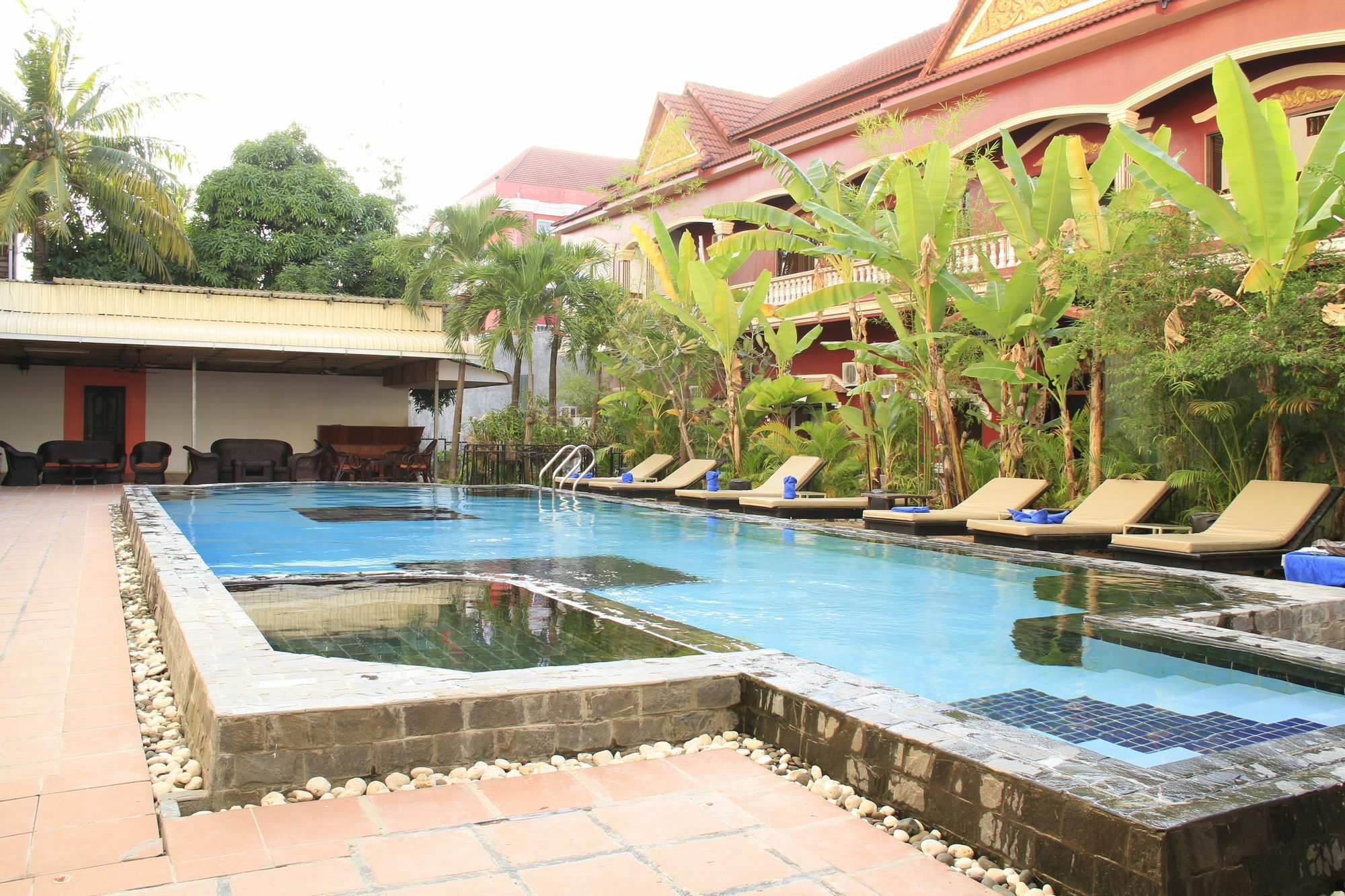 Mekong Angkor Palace 3*