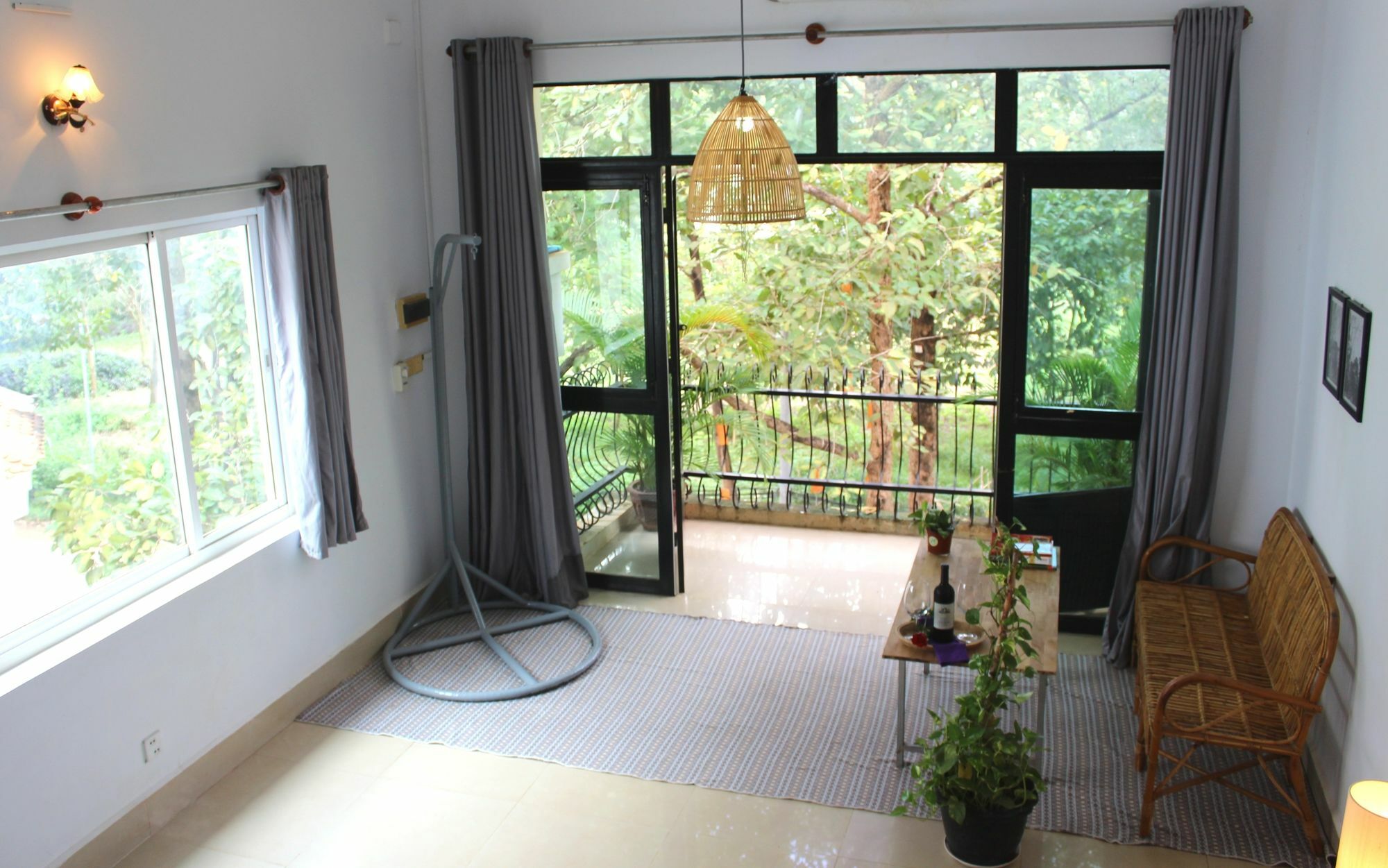 Tropical Bamboo Guest house