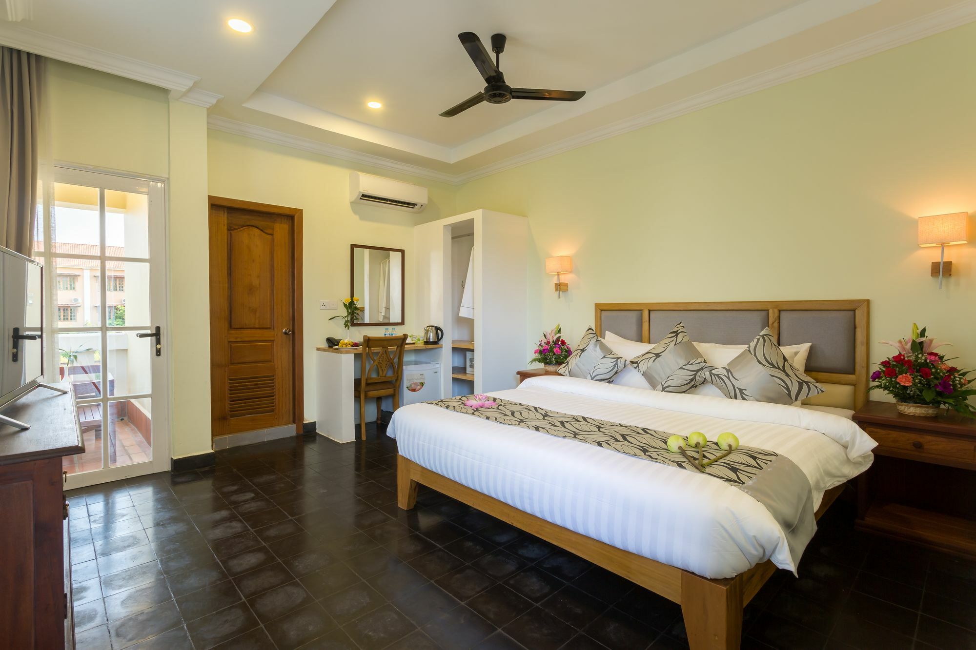 Grand Bayon Hotel
