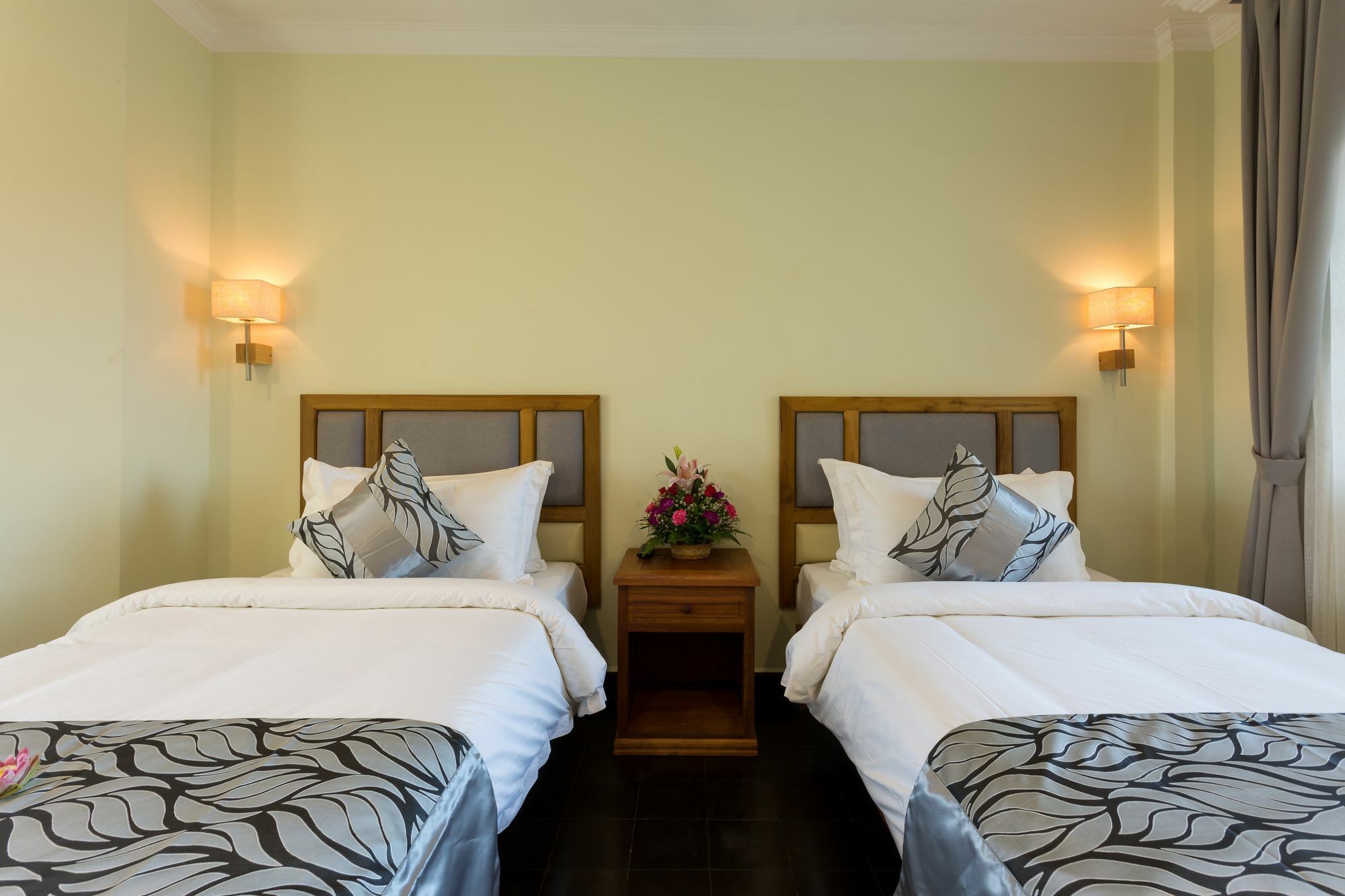 Grand Bayon Hotel 4*